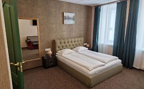 Central Hotel With Free Parking